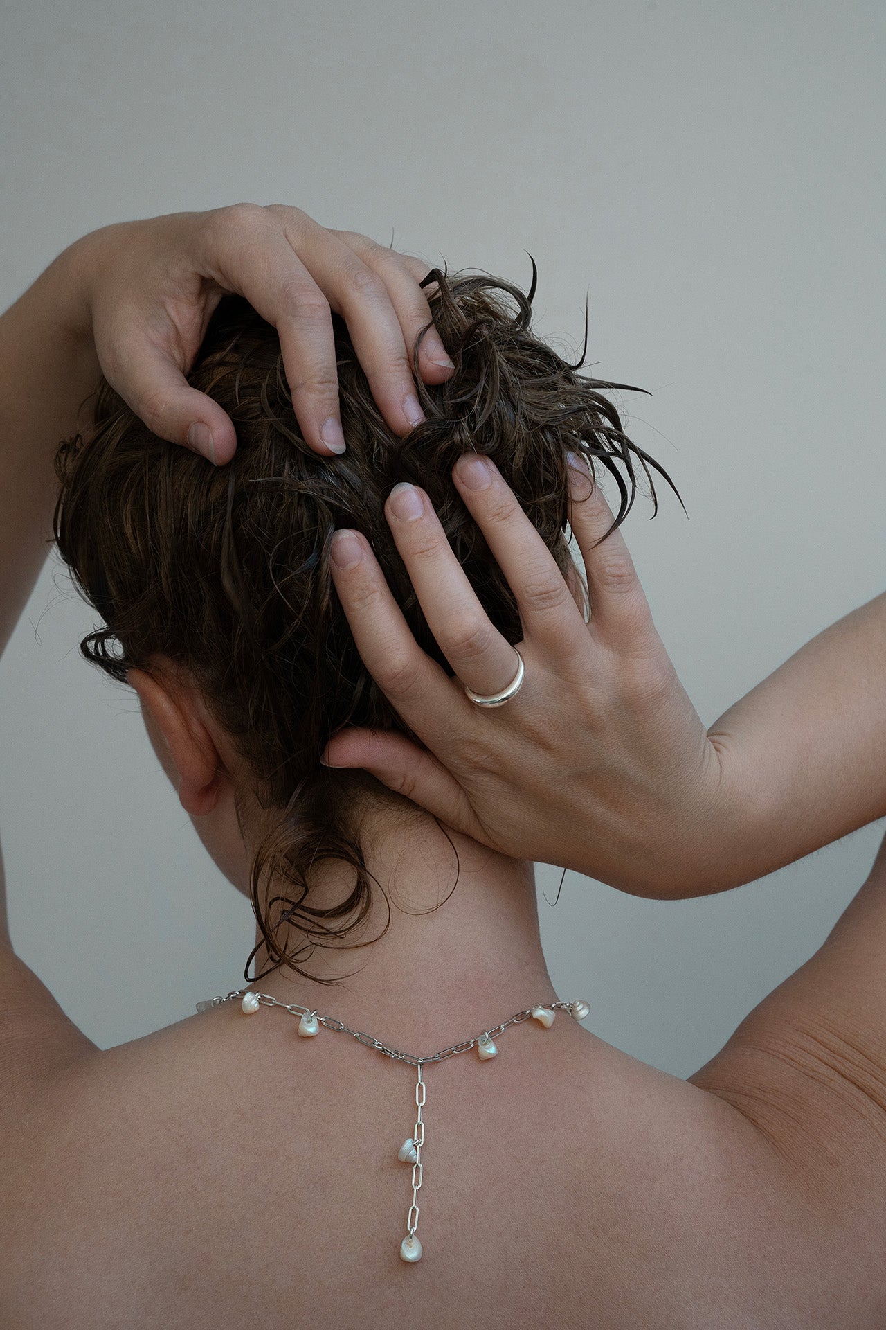 Venus Chocker