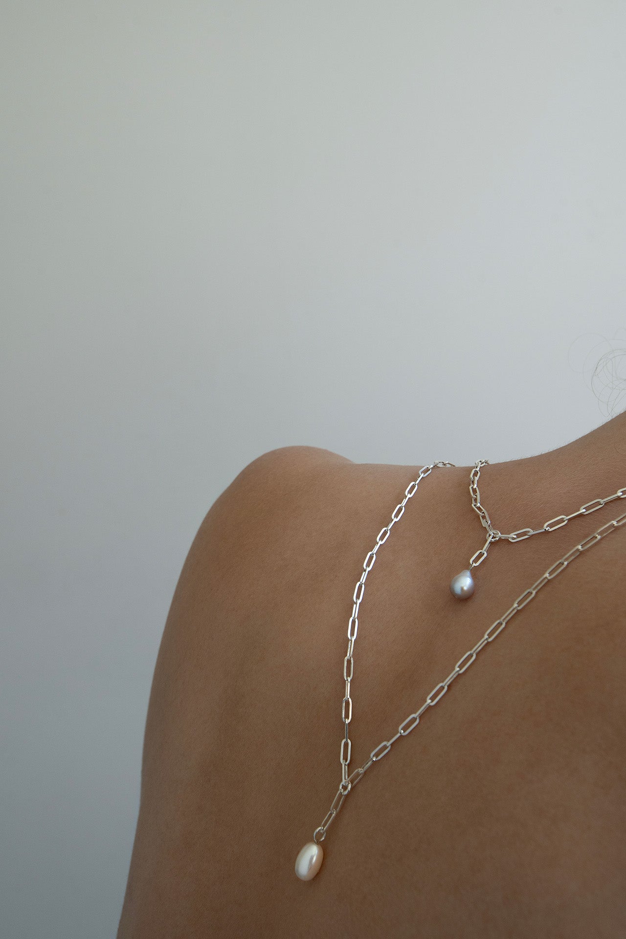 Grey Tear Chain
